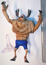 Load image into Gallery viewer, Tony Tony Chopper beast form figure
